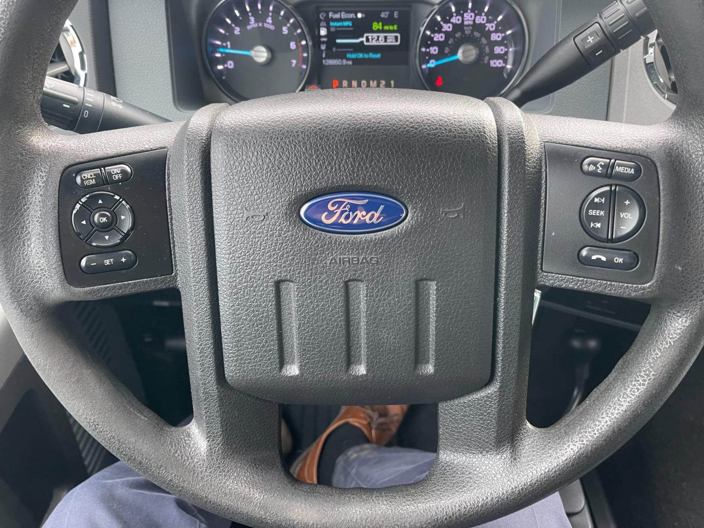 2015 Blue /Gray Ford F-350 SD XLT SuperCab Long Bed 4WD (1FT8X3B68FE) with an 6.2L V8 OHV 16V engine, 6-Speed Automatic transmission, located at 11115 Chardon Rd. , Chardon, OH, 44024, (440) 214-9705, 41.580246, -81.241943 - This 2015 Ford F-350 XLT Supercab 4WD, equipped with a robust 6.2L V8 engine and a 6-speed automatic transmission, offers substantial power and capability, suited for both work and recreational towing needs. It ensures driver comfort with a power driver's seat and power-adjustable pedals, coupled wi - Photo#26